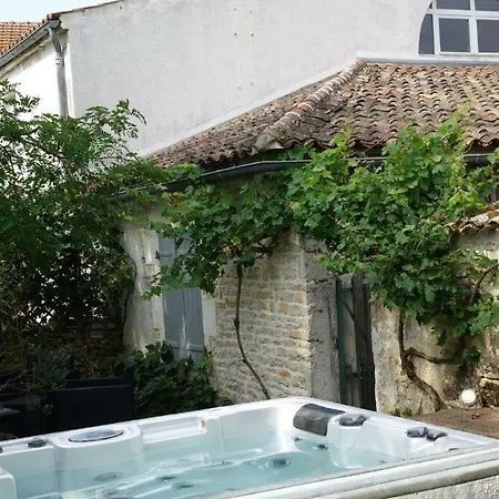 Tilleuls Et Bambous Affittacamere 3*