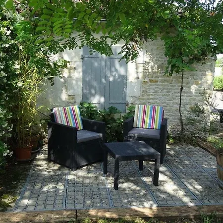 Tilleuls Et Bambous Affittacamere 3*